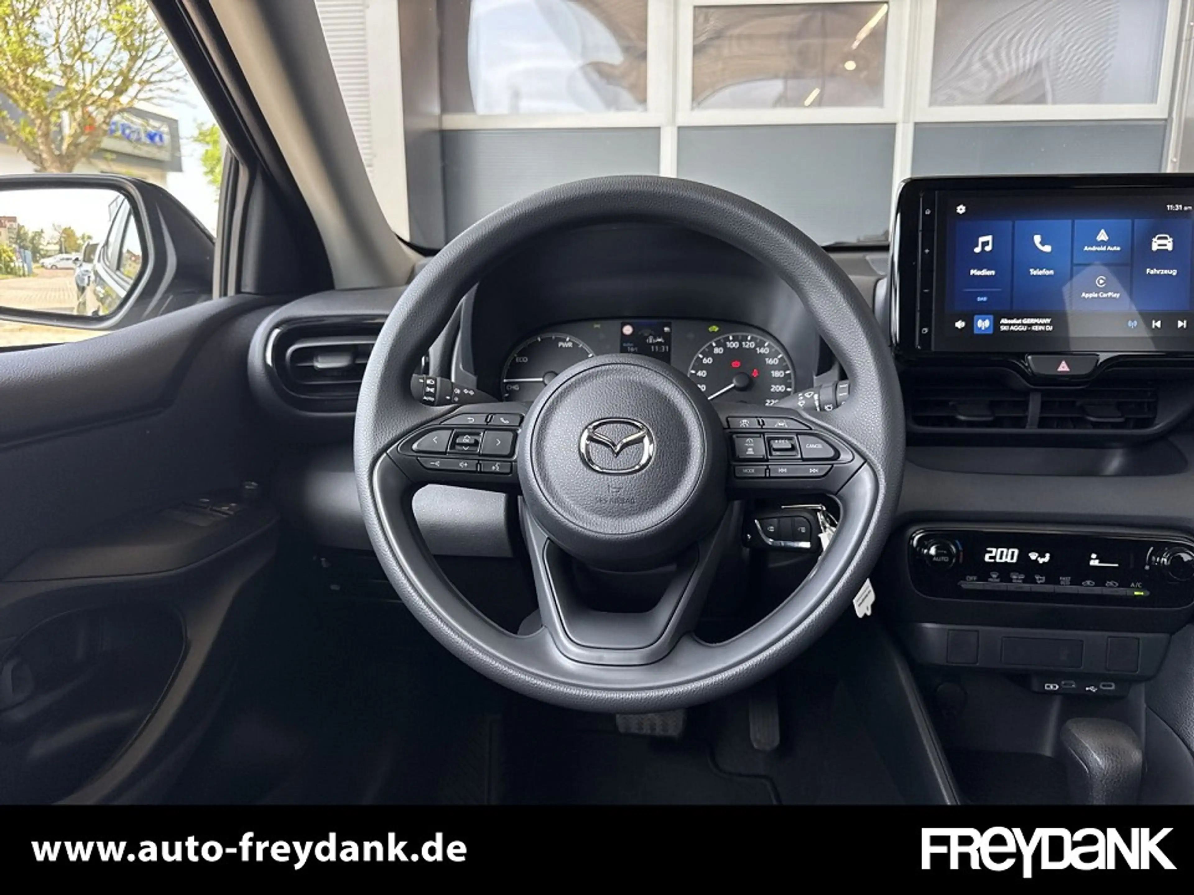 Mazda 2 HYB 1.5L VVT-i 116 PS e-CVT PRIME-LINE — photo 15