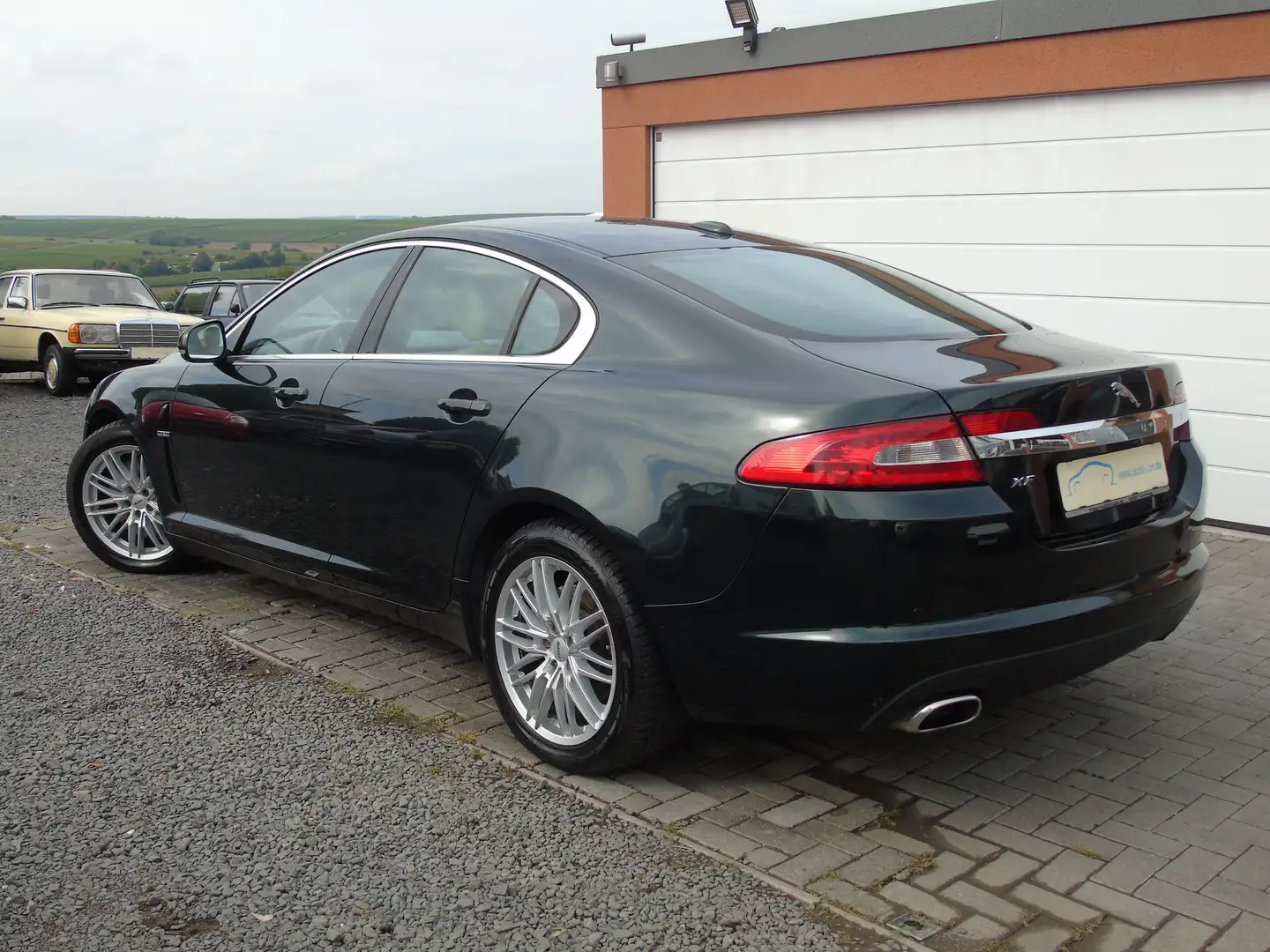 Jaguar XF 3.0 V6 Diesel Luxury*VOLLLEDER*EINPARKHILFE*ALU .. Groen - 1