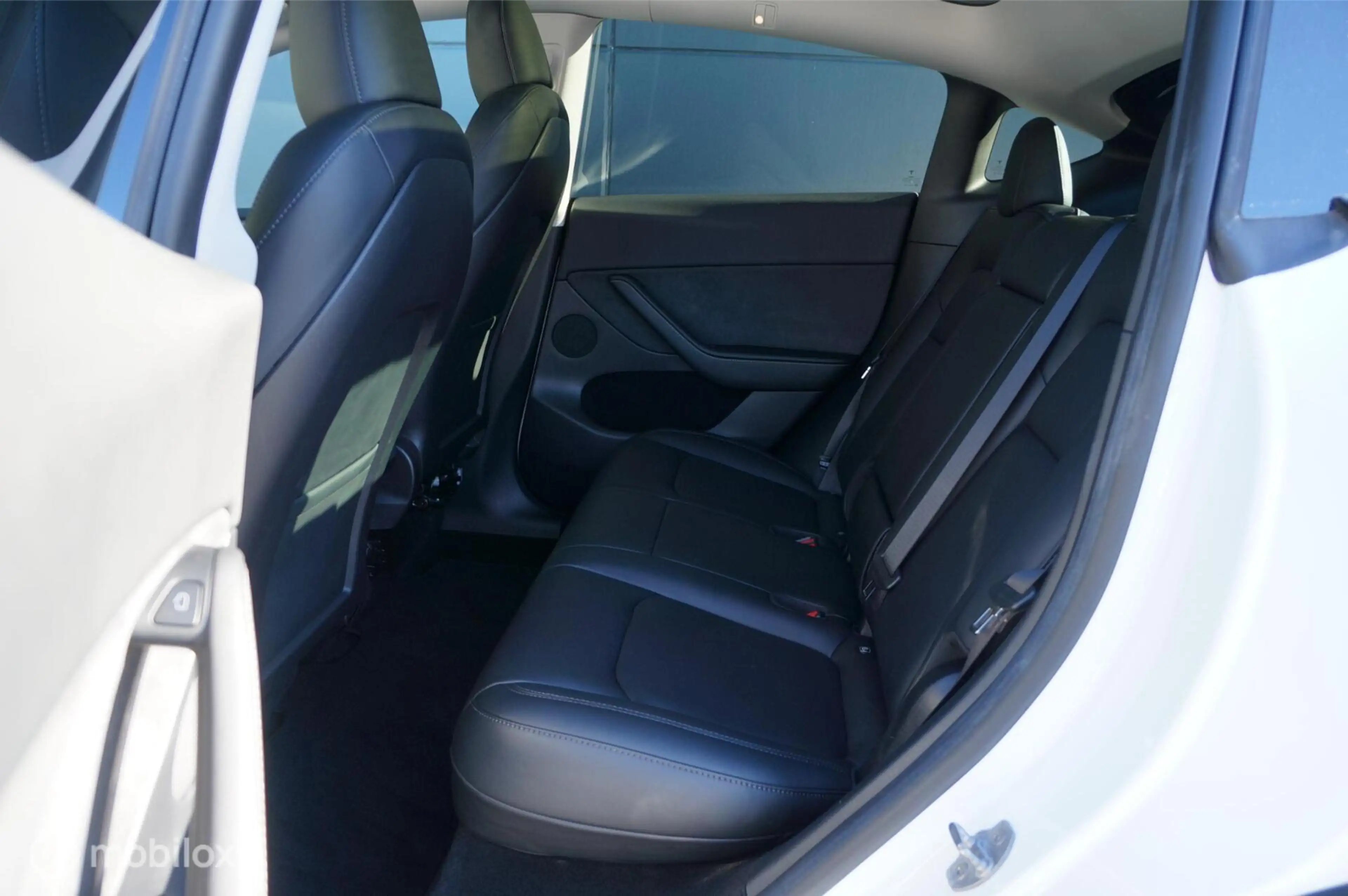Tesla Model Y RWD 58 kWh Premium Leather FSD Pano Trekhaak ! — photo 10