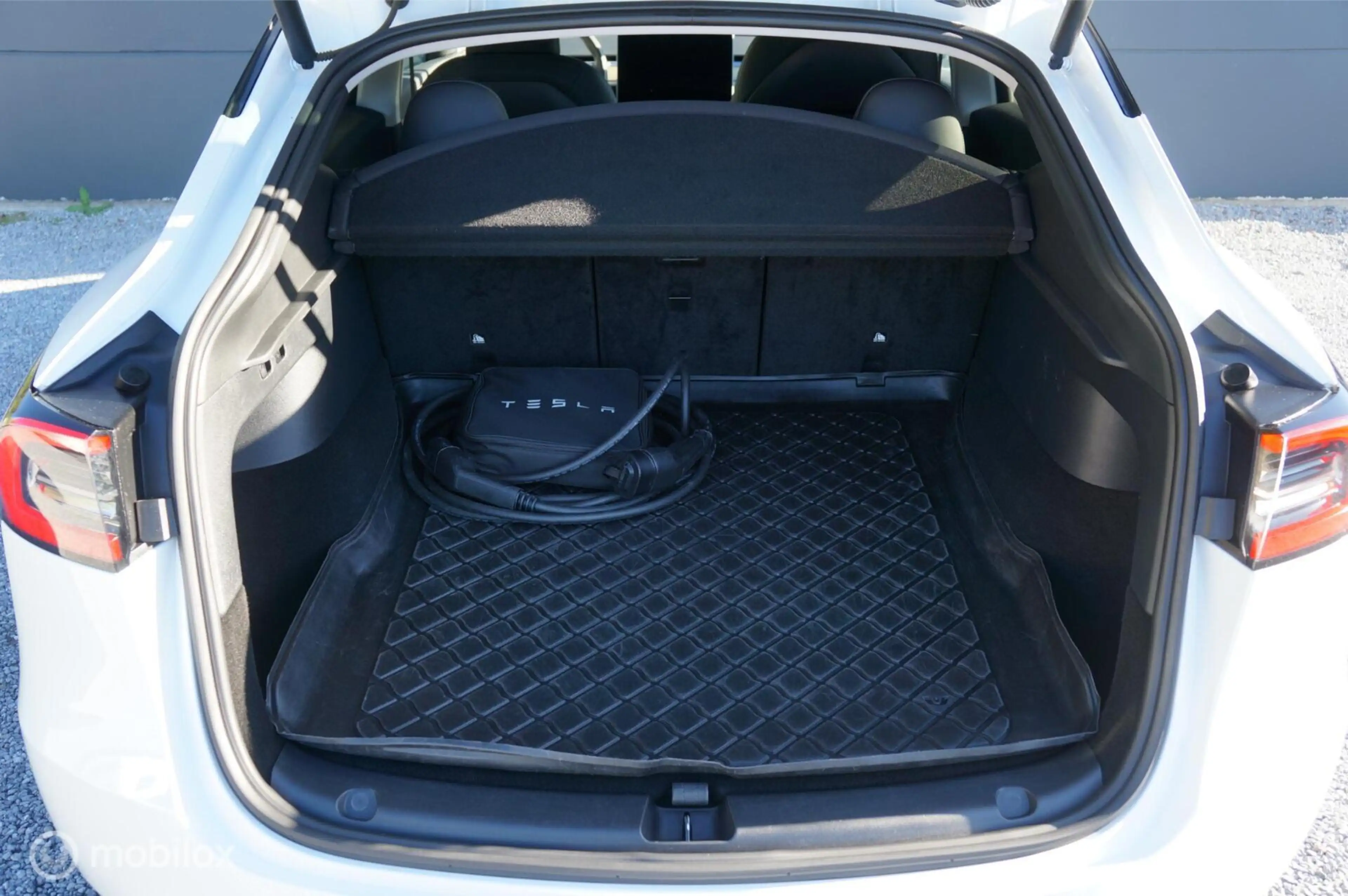 Tesla Model Y RWD 58 kWh Premium Leather FSD Pano Trekhaak ! — photo 26