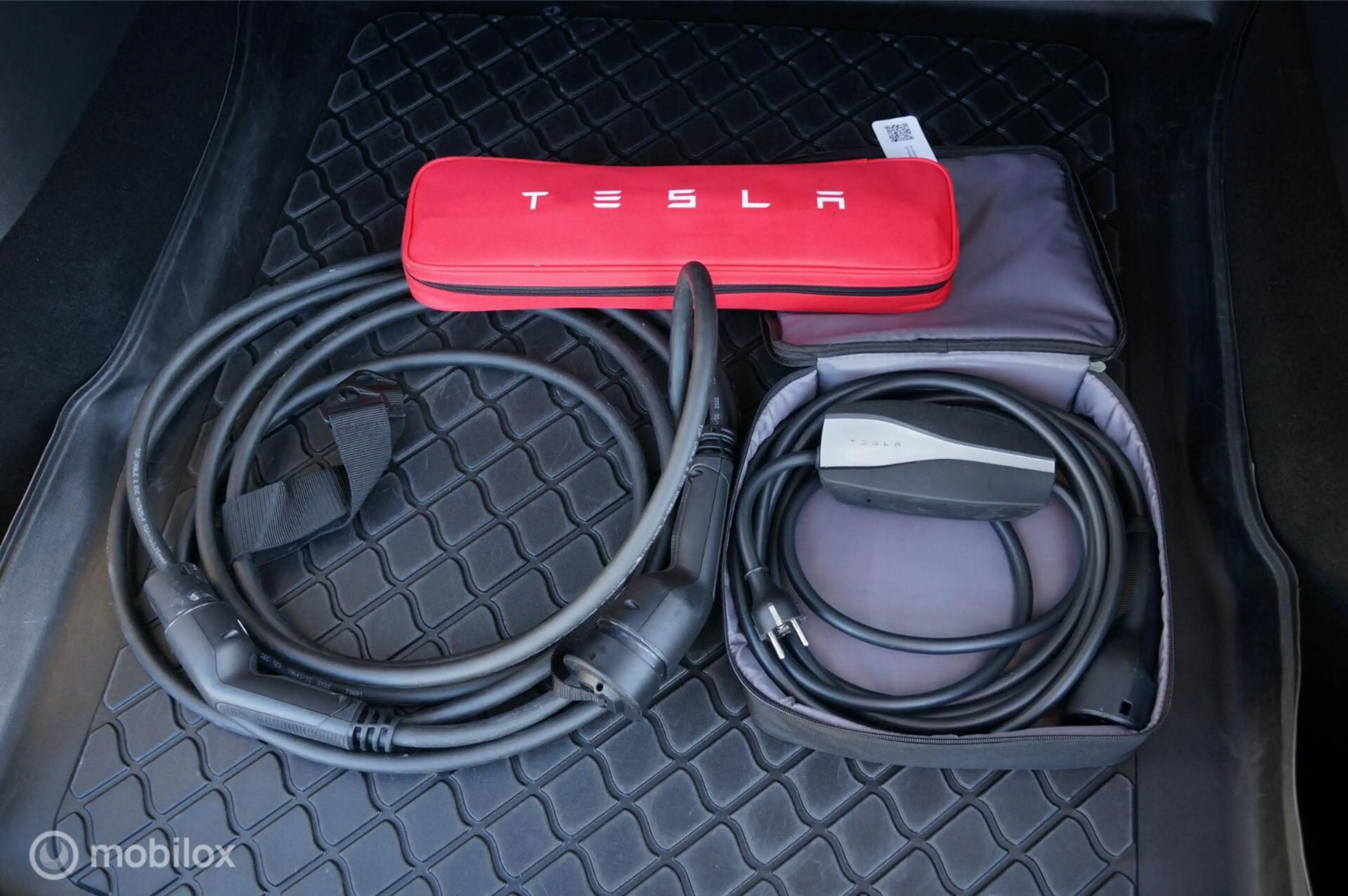 Tesla Model Y RWD 58 kWh Premium Leather FSD Pano Trekhaak ! — photo 27