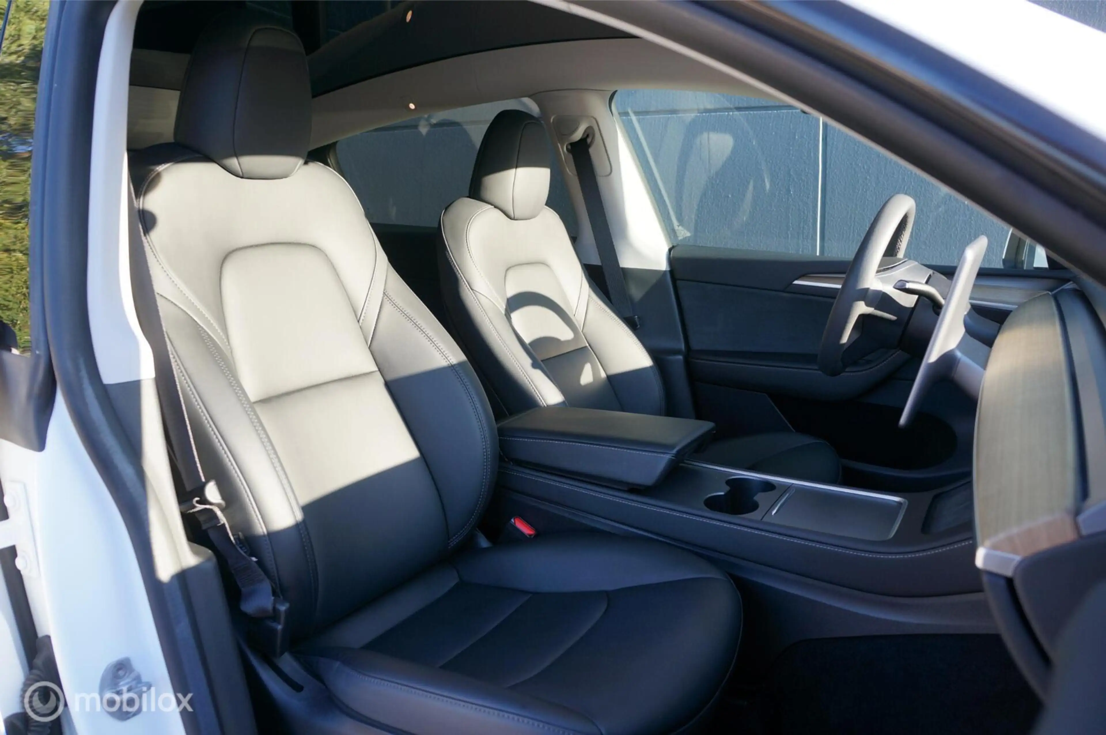 Tesla Model Y RWD 58 kWh Premium Leather FSD Pano Trekhaak ! — photo 11