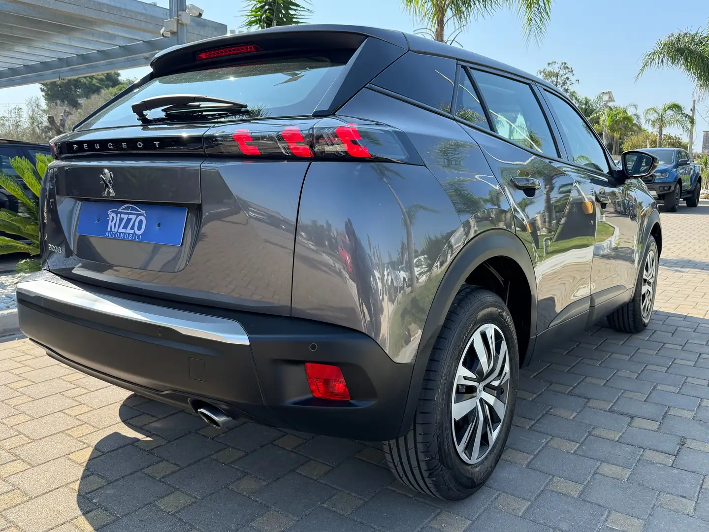 Peugeot 2008 1.5HDI 110CV ALLURE NAVI LED Grigio - 2