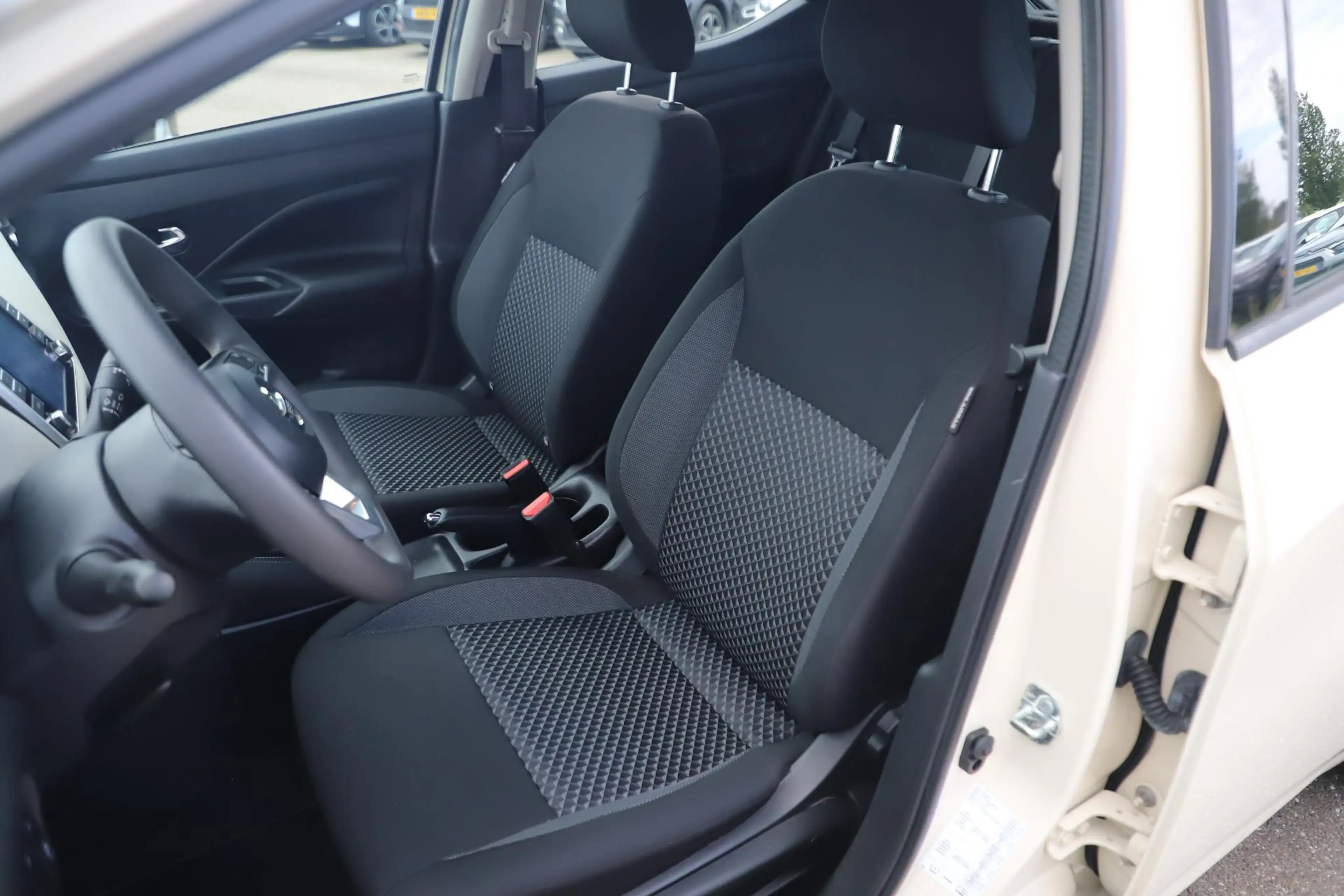 Nissan Micra 1.0 IG-T Acenta Carplay Android Navigatie Airco Cr — photo 6