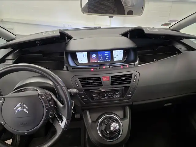Citroen C4 Picasso view 14