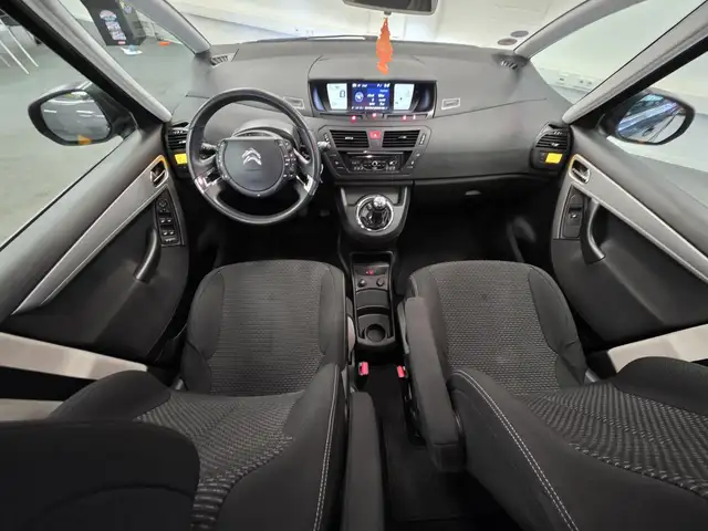 Citroen C4 Picasso view 10