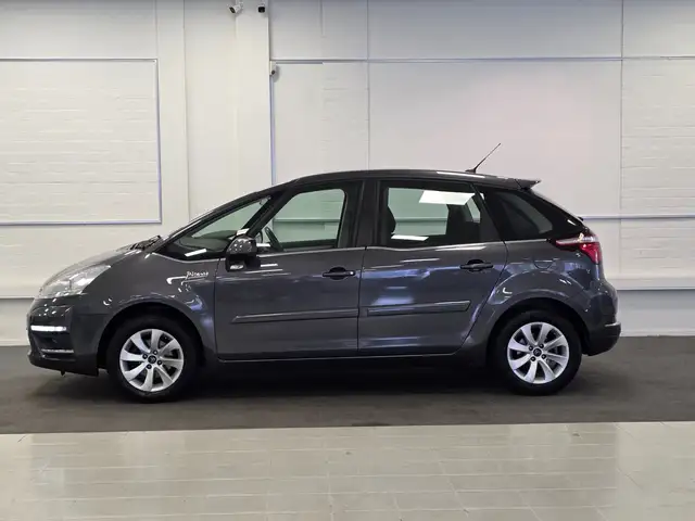 Citroen C4 Picasso view 4