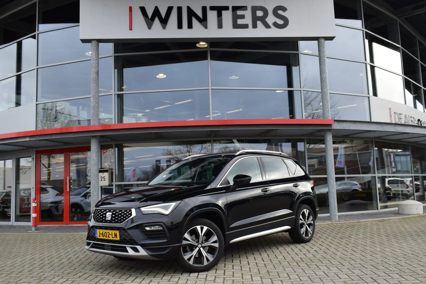 SEAT Ateca 1.5 TSI Xperience Business Intense | Stoel + Stuur Schwarz - 1