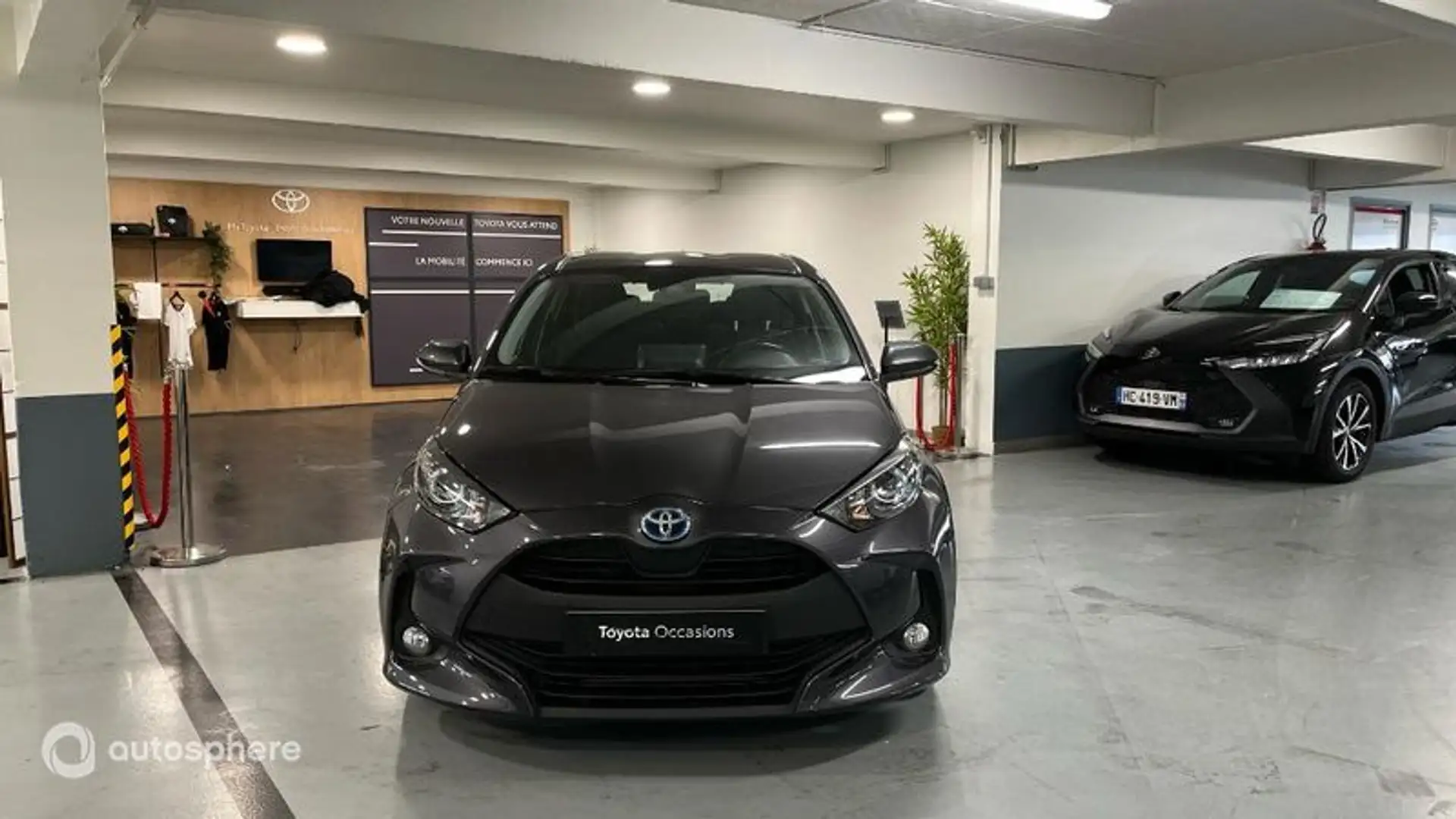 Toyota Yaris 116h Dynamic Business 5p + Stage Hybrid Academy MY - 2