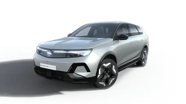 Opel Grandland view 3