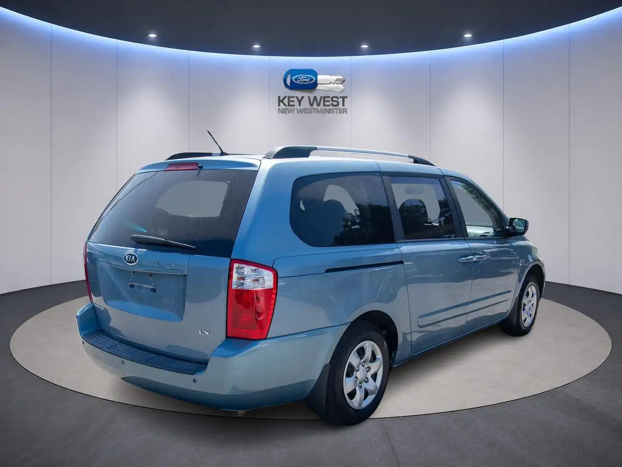 Kia Sedona снимка Kia Sedona