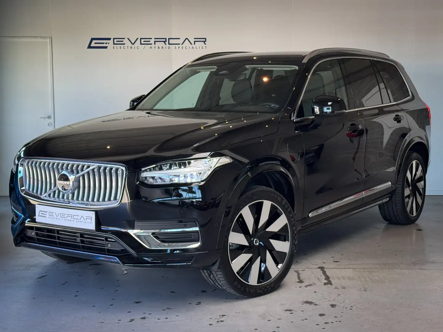 Volvo XC90 2.0 T8 TE 4WD PHEV Plus Bright 7pl. **21"*TINTED** Zwart - 1