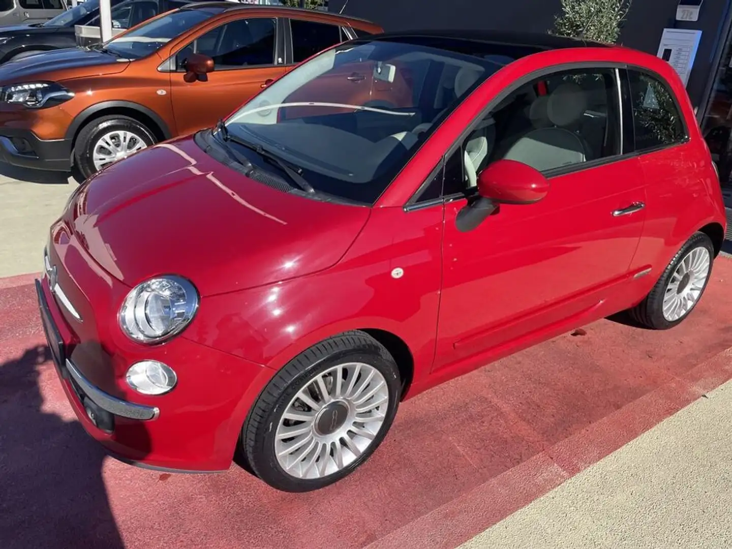 Fiat 500 Lounge! Große Wartung! Neu vorgeführt! Rot - 1