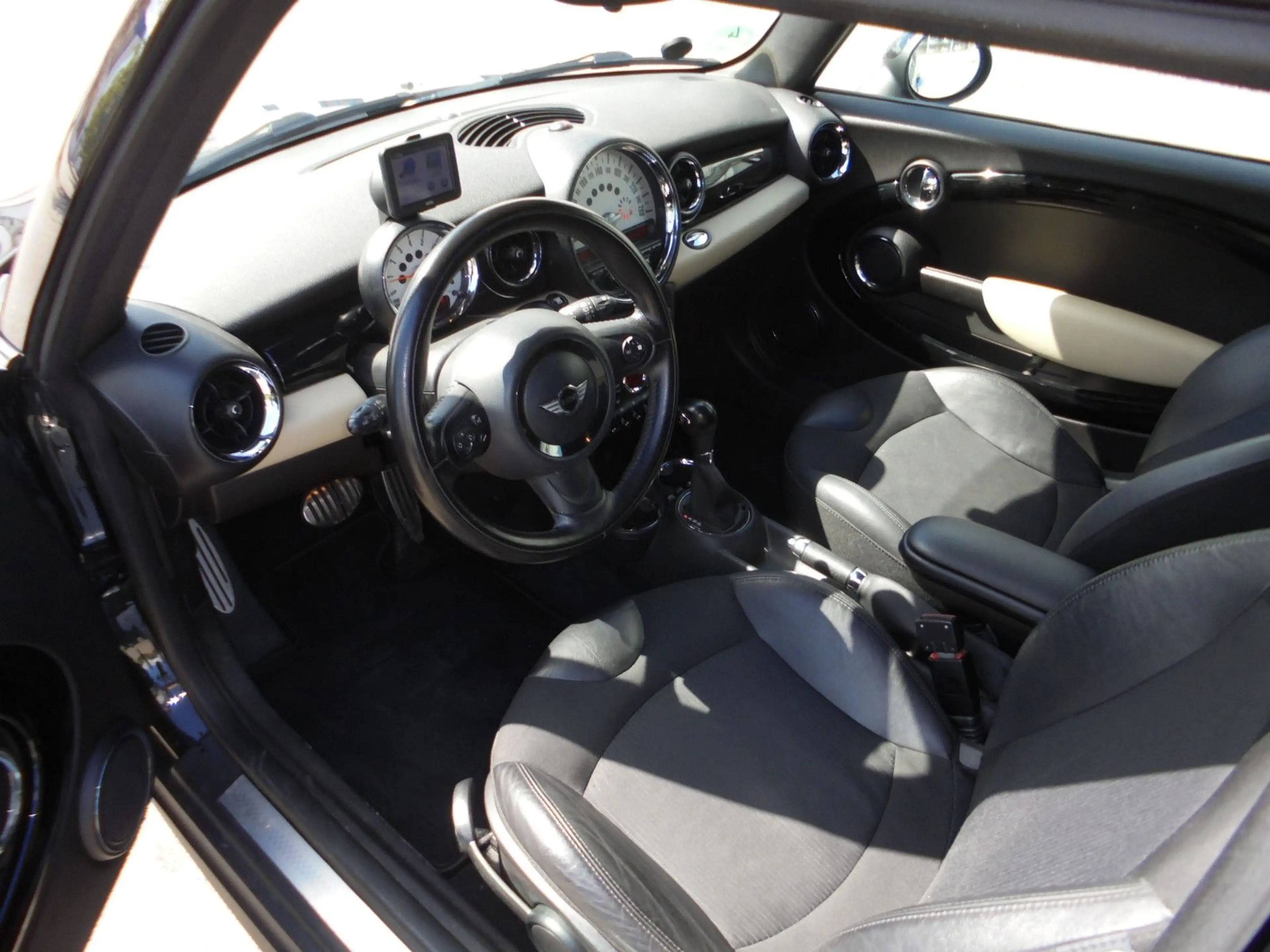 MINI Cooper S 1.6 Aut. ~ Navi ~ Panorama ~ Xenon ~ — photo 9