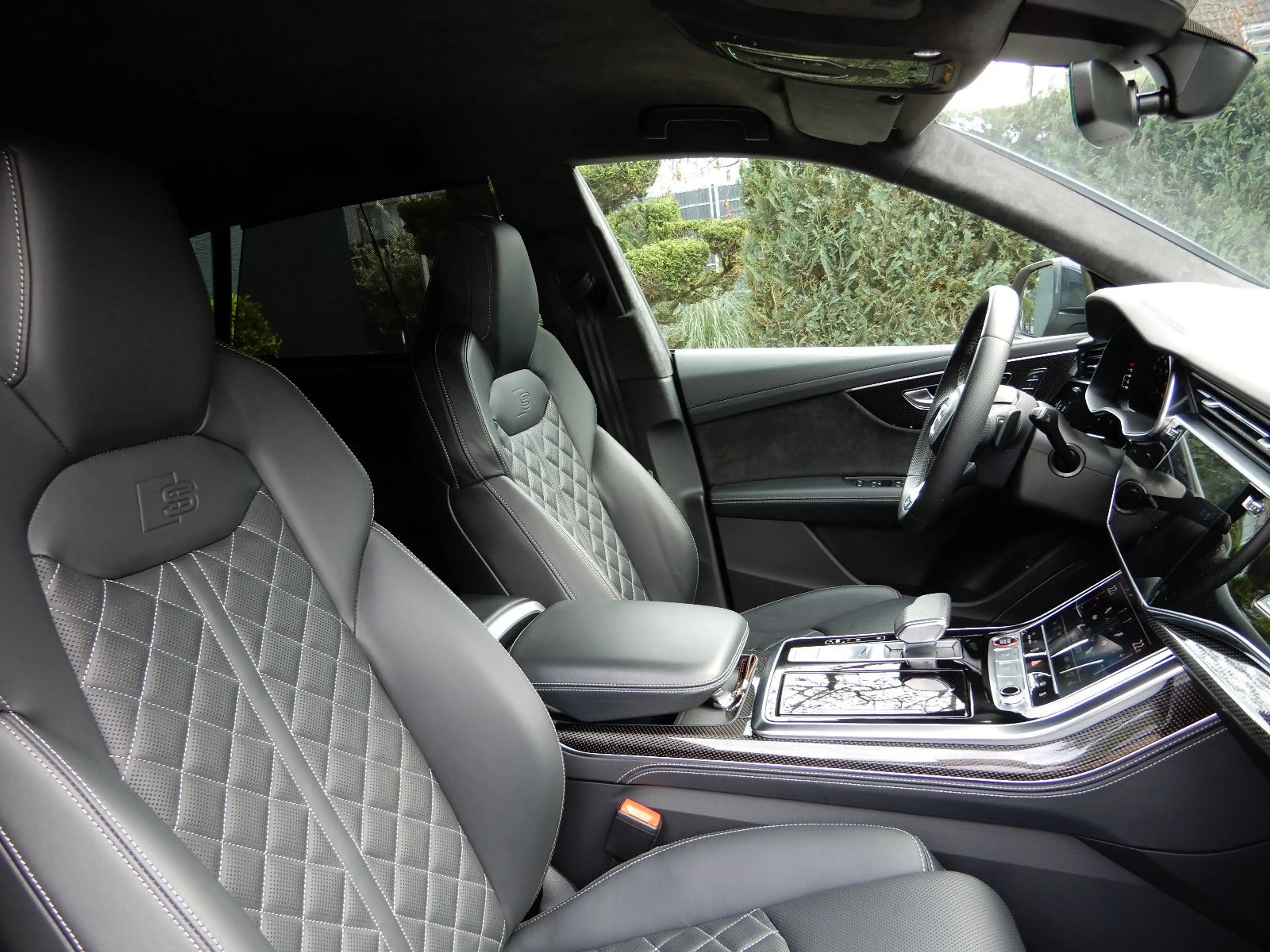 Audi SQ8 ROUTE 1.HAND UNFALLFREI 23ZOLL LASER — photo 14