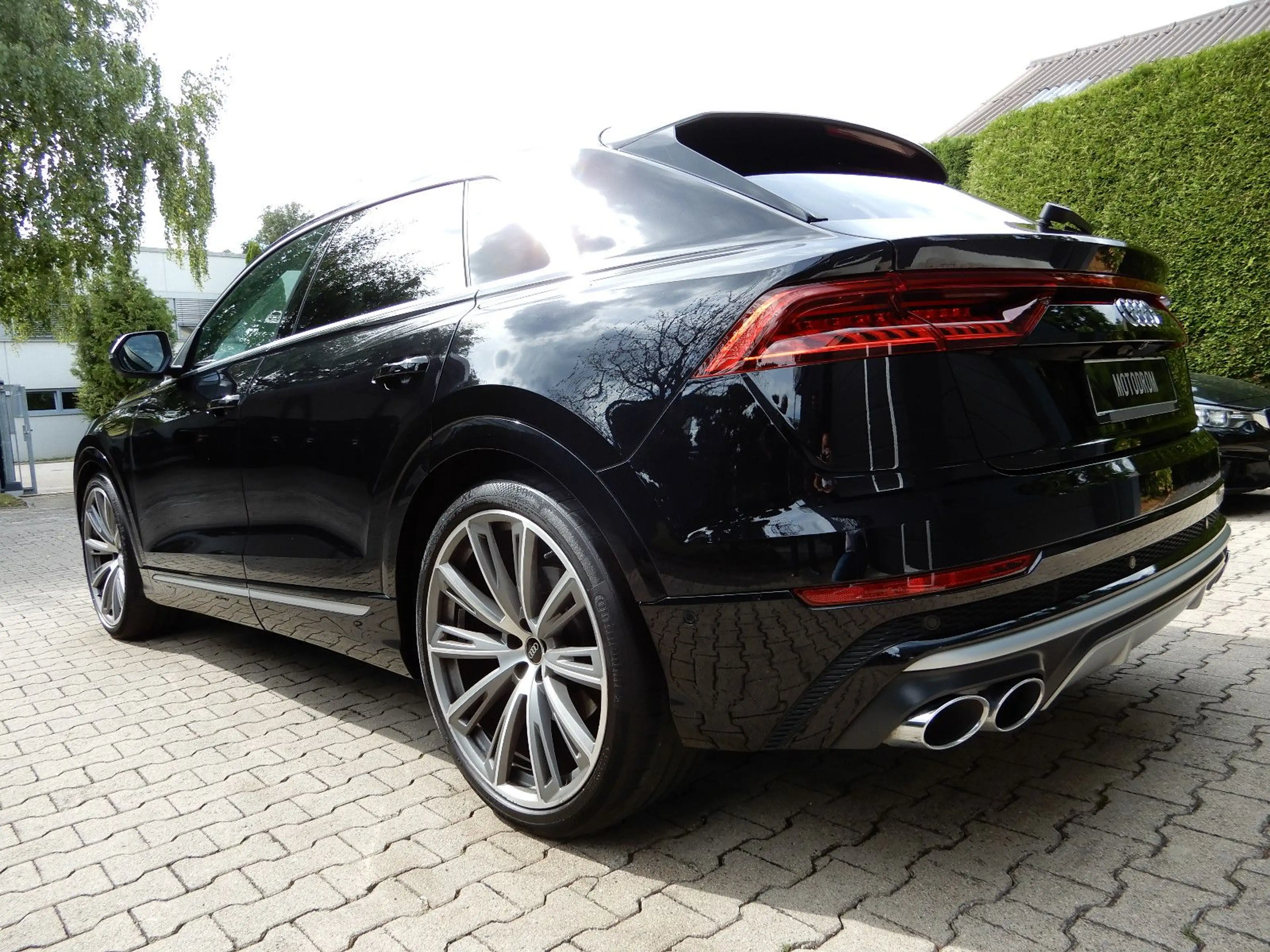 Audi SQ8 ROUTE 1.HAND UNFALLFREI 23ZOLL LASER — photo 6