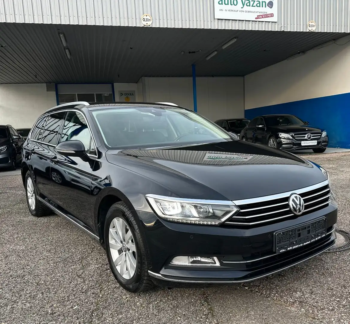 Volkswagen Passat Variant Highline / Massage/Matrix-LED/ACC Schwarz - 2