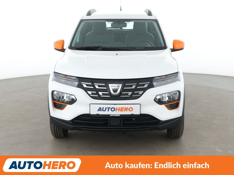 Dacia Spring electric drive 33 kW Comfort Plus *NAVI*CAM*LIM* — photo 9