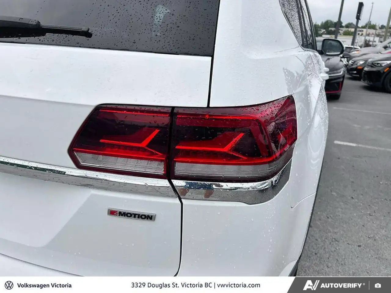 Volkswagen Atlas photo Volkswagen Atlas
