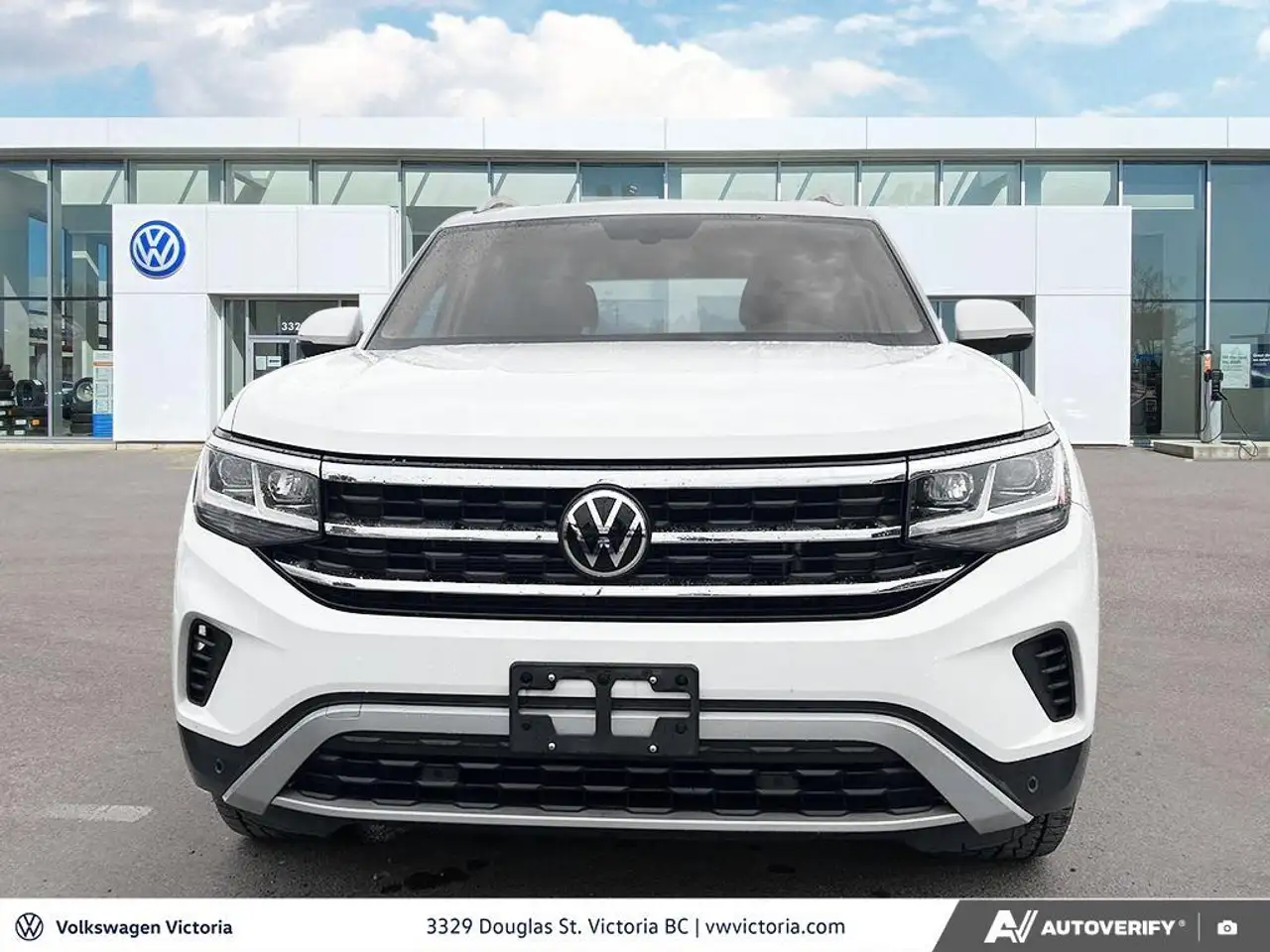 Volkswagen Atlas photo Volkswagen Atlas