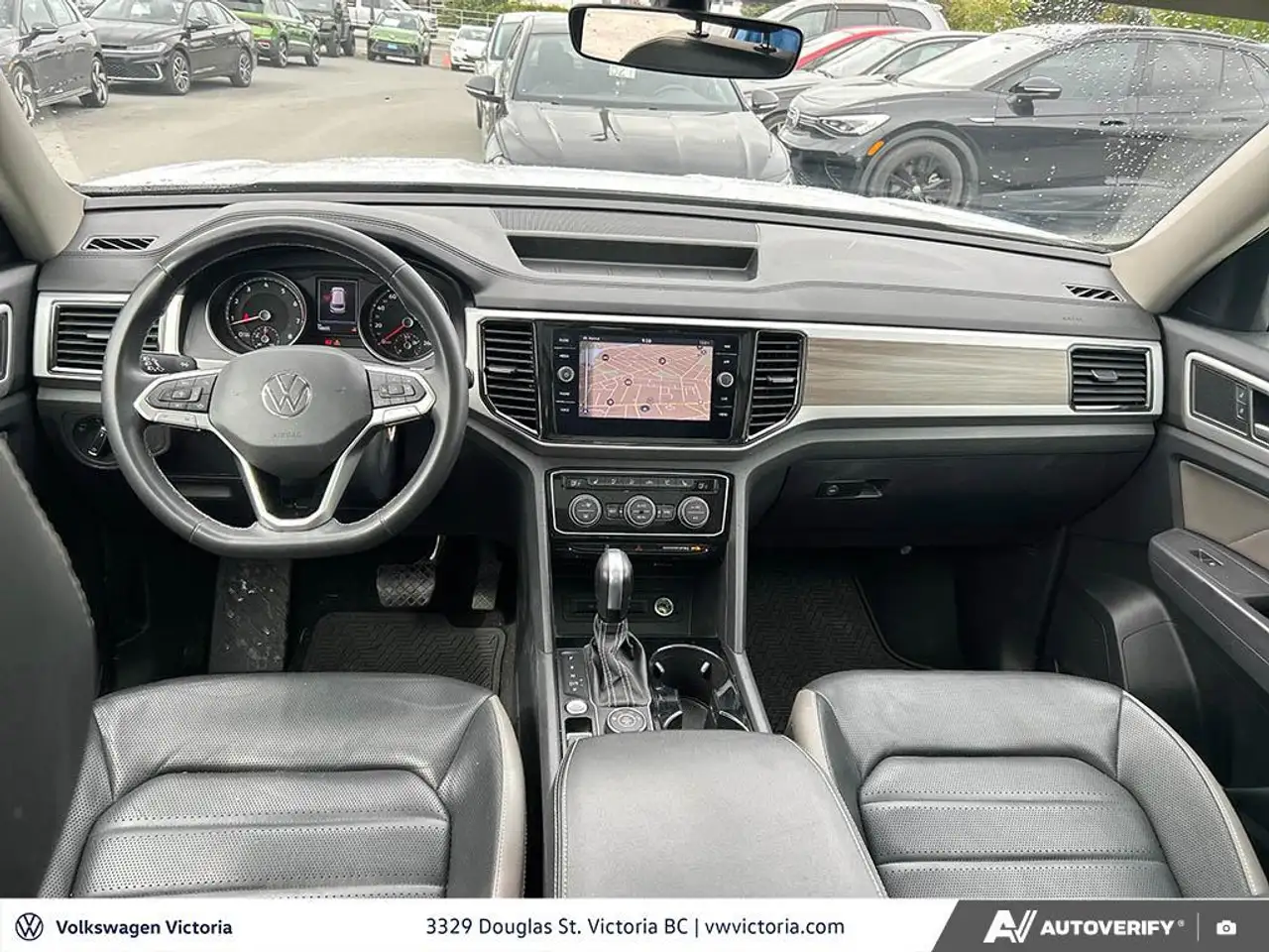 Volkswagen Atlas photo Volkswagen Atlas