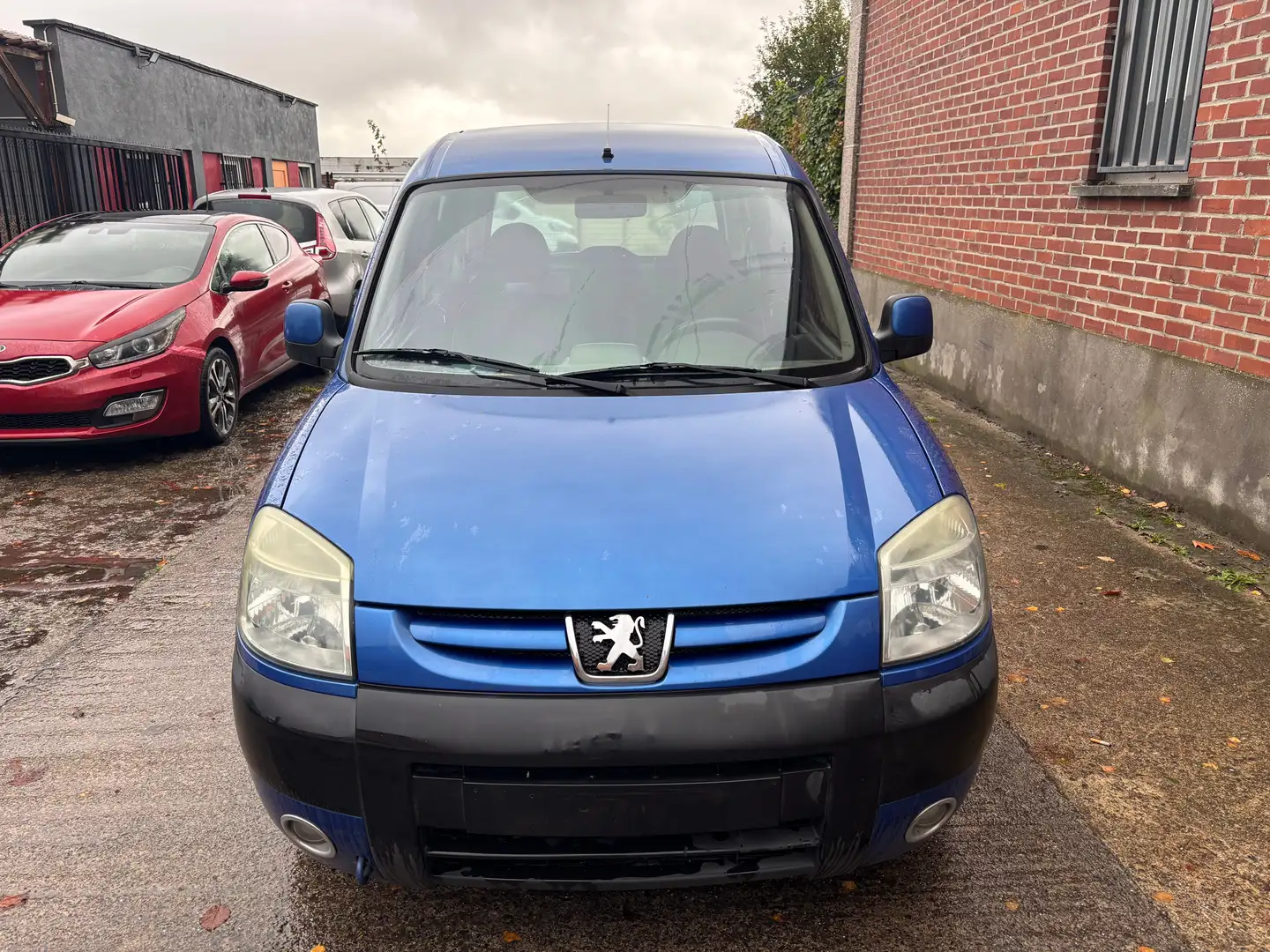 Peugeot Partner Partner 1.4i Bleu - 1