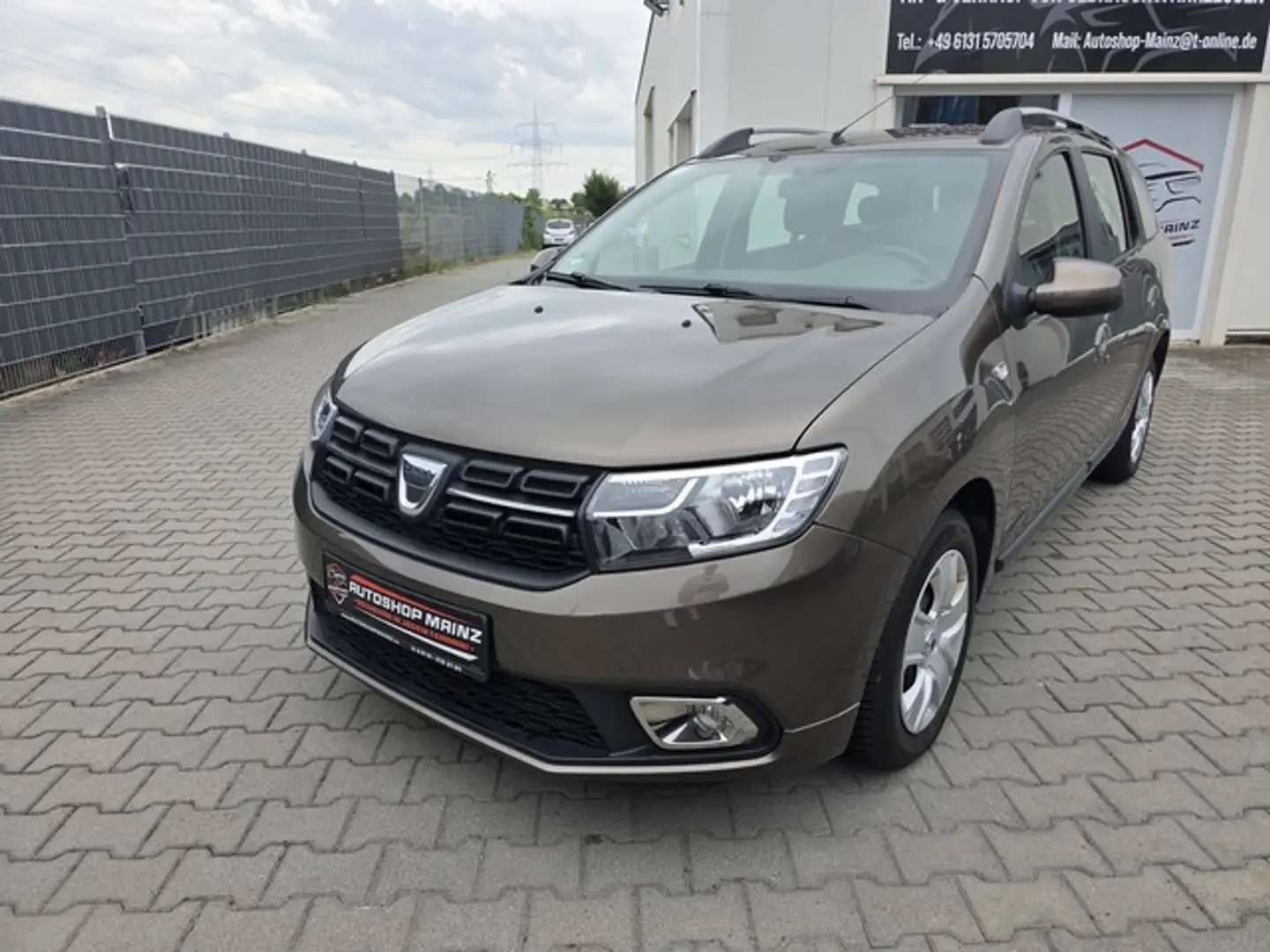 Dacia Logan MCV II Laureate 64tkm/AHK/EURO6 Brown - 2