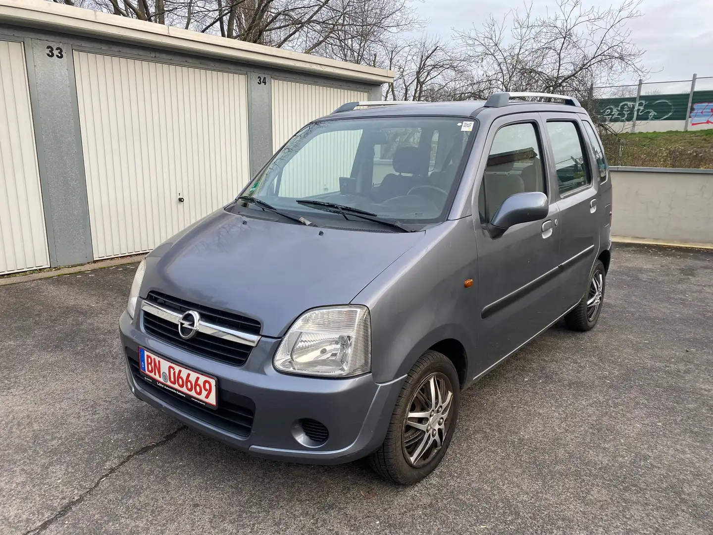 Opel Agila Edition.TÜVneu.EinparkhilfeKamera.ABS.ESP.Servo siva - 1