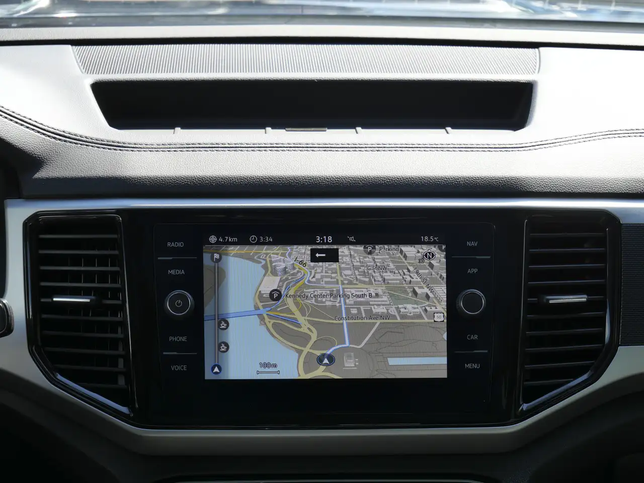 Volkswagen Atlas снимка Volkswagen Atlas