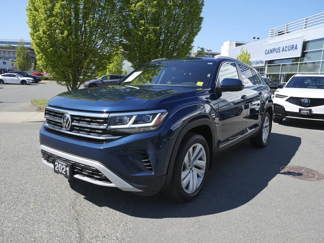 Volkswagen Atlas снимка Volkswagen Atlas