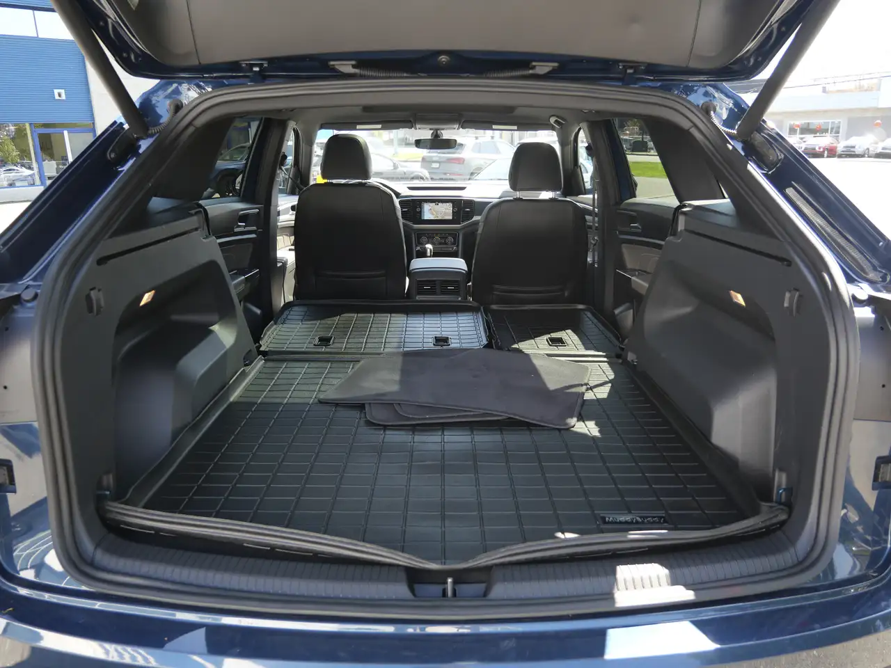 Volkswagen Atlas снимка Volkswagen Atlas