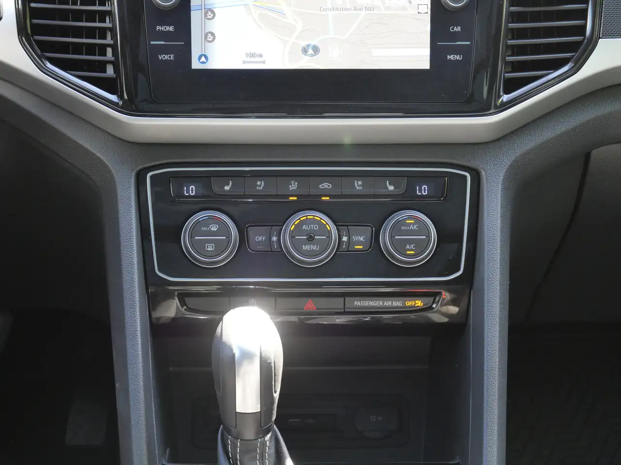 Volkswagen Atlas снимка Volkswagen Atlas