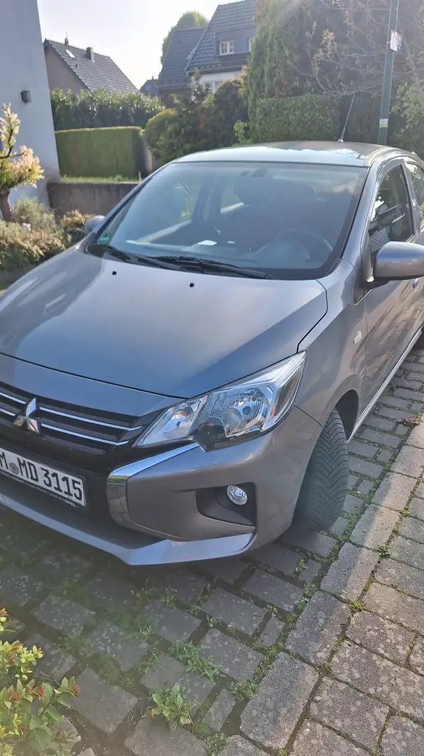 Mitsubishi Space Star Spirit Grau - 1