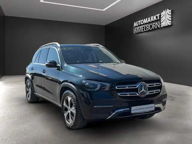 Mercedes-Benz Gle view 2