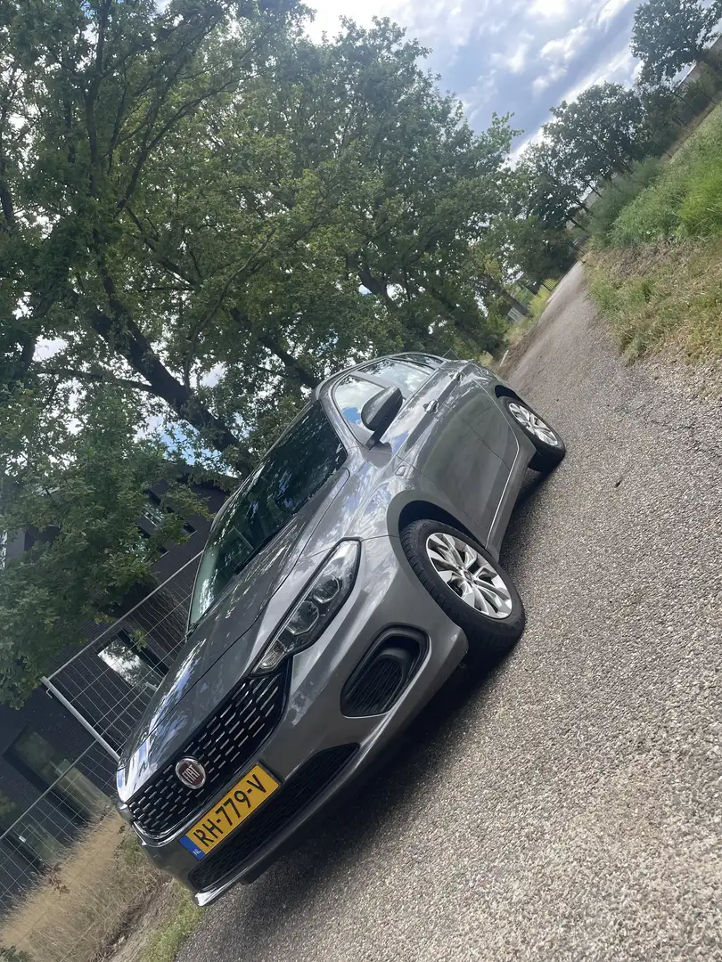 Fiat Tipo 1.4 16v Popstar Grijs - 2