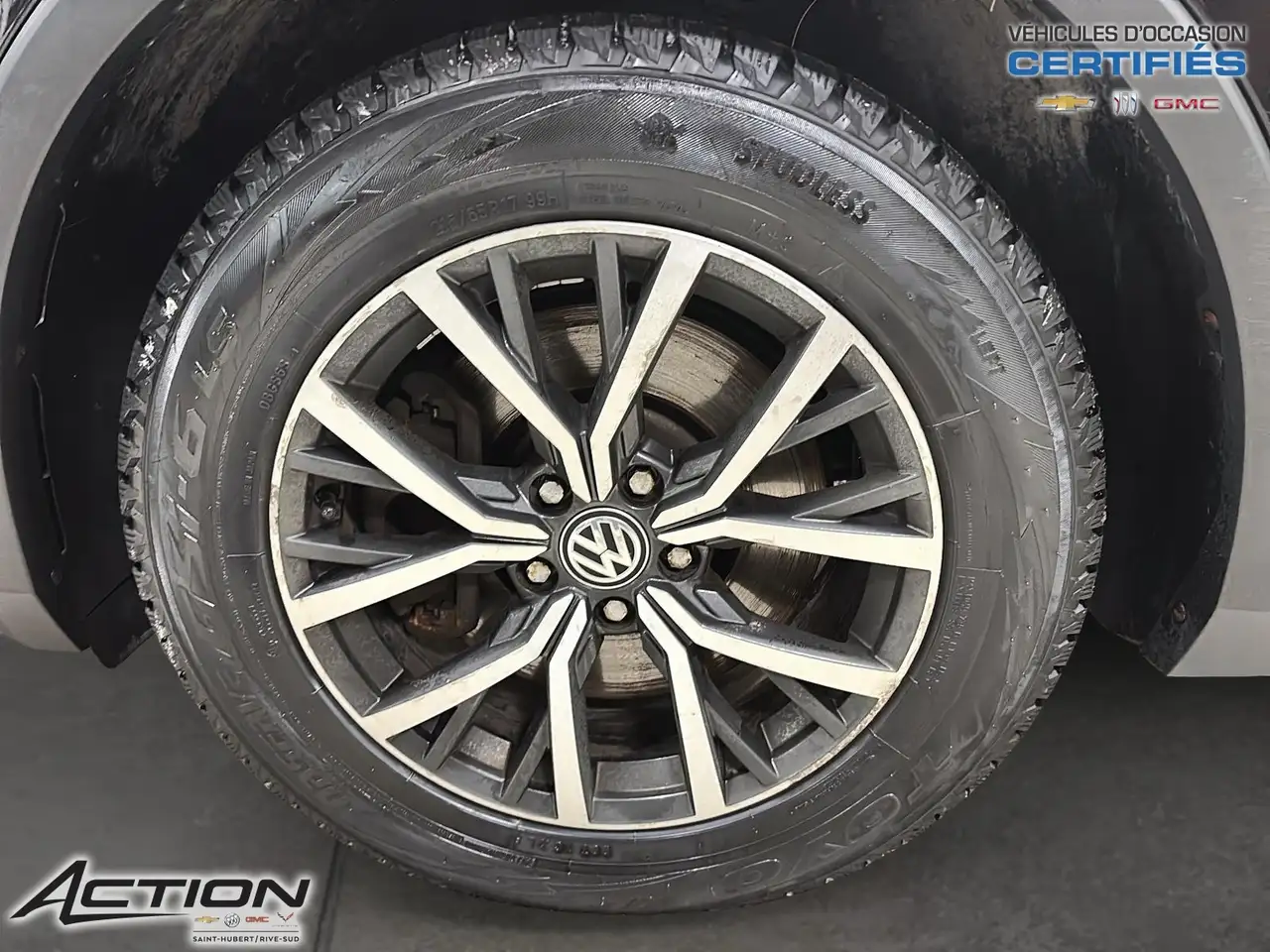 Volkswagen Tiguan снимка Volkswagen Tiguan