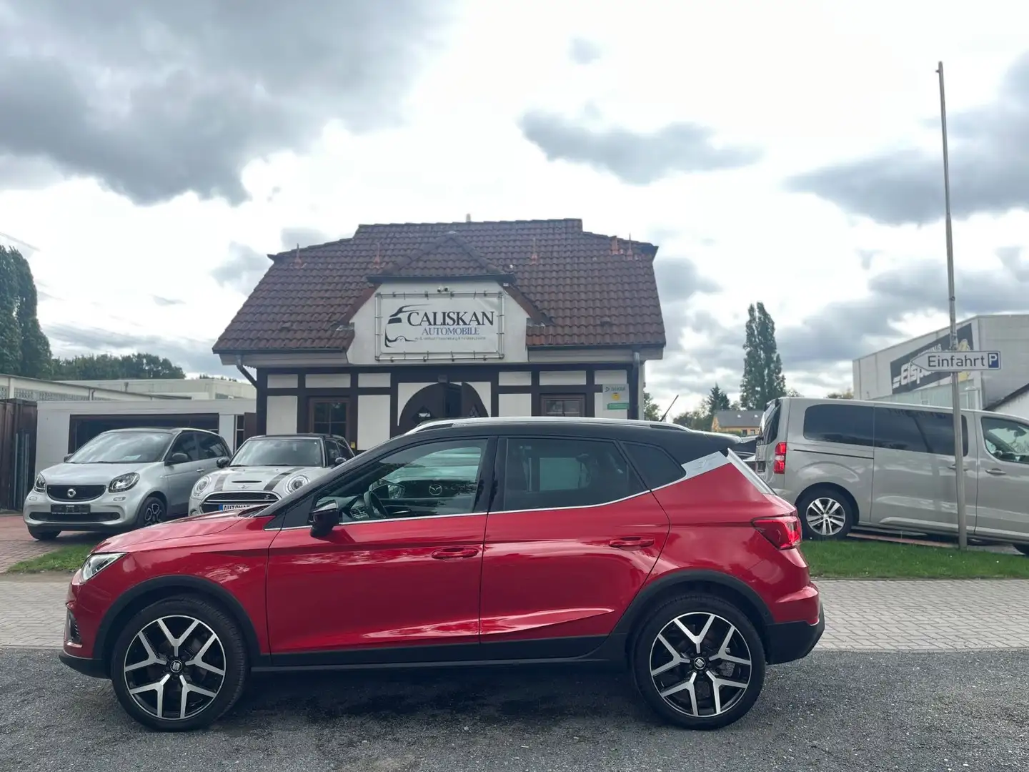 SEAT Arona FR°Keyless°Kamera°ACC°DigiTacho Rot - 1