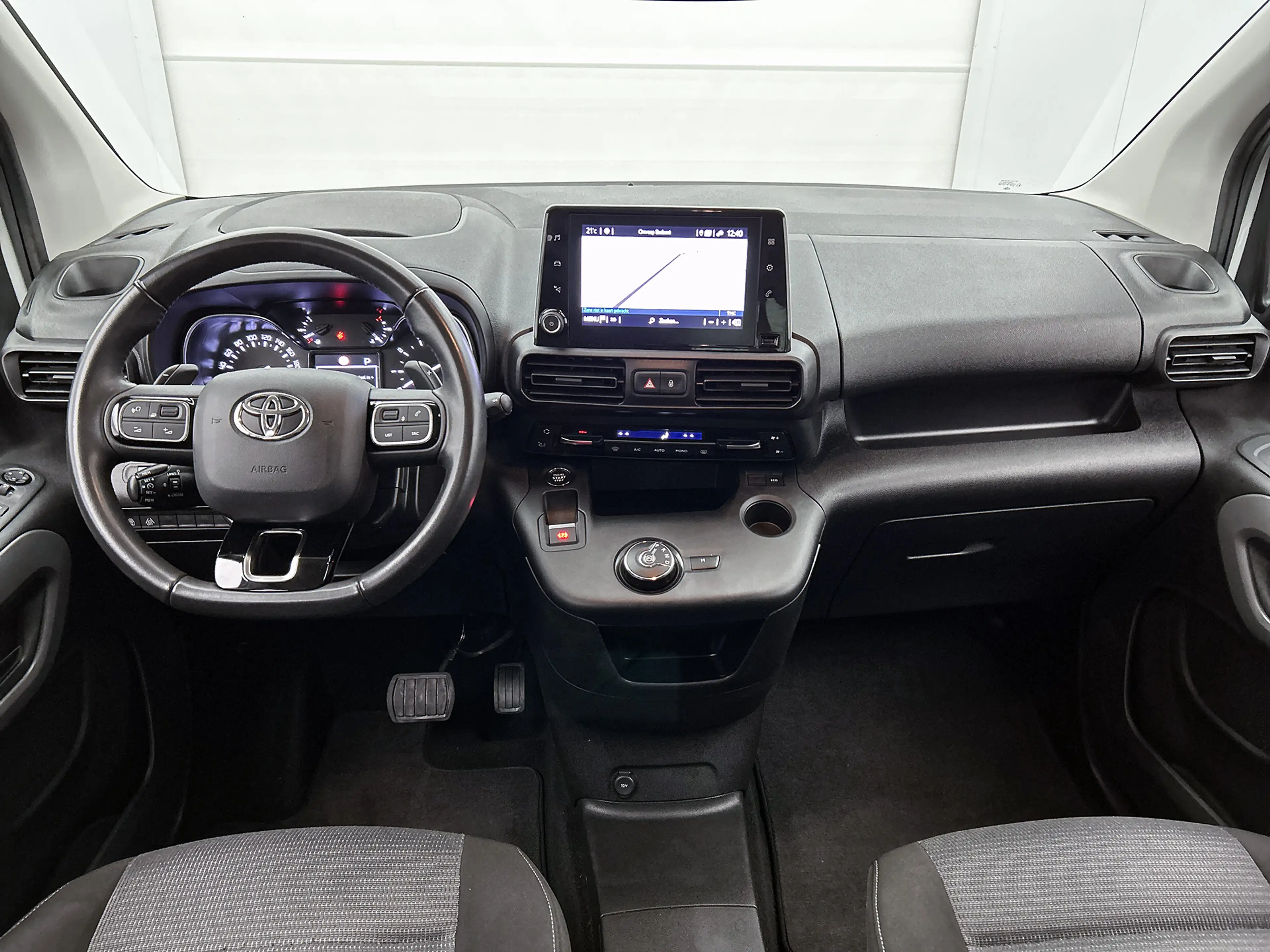 Toyota Proace City Verso 1.2 Dynamic Automaat | afneembare trekhaak | — photo 3