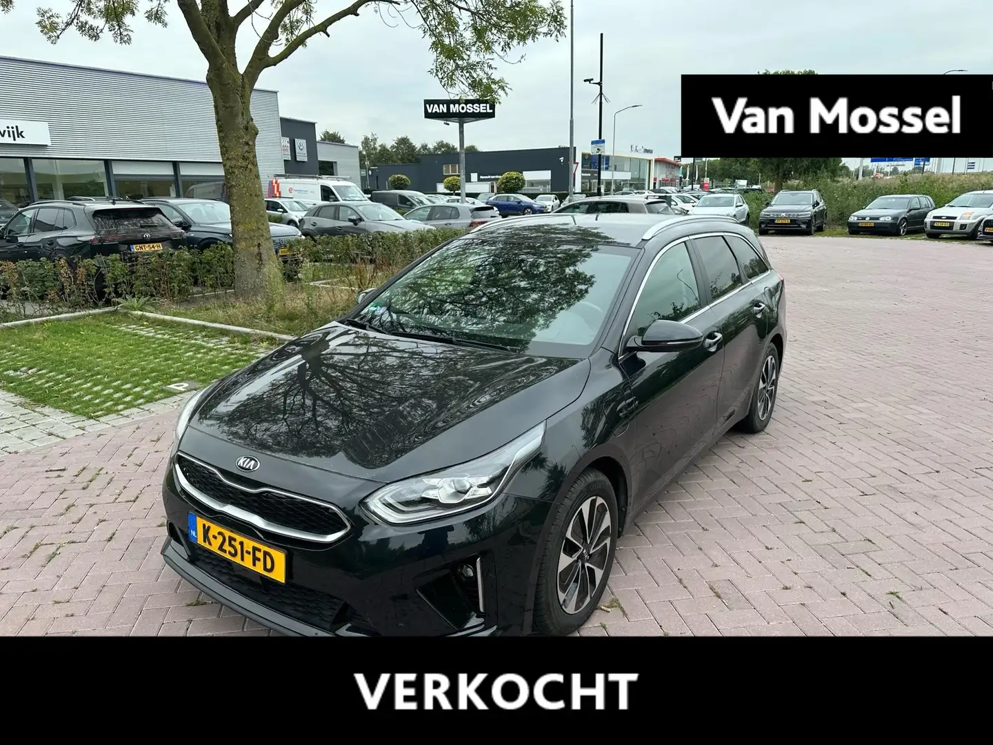 Kia Ceed SW / cee'd SW Sportswagon 1.6 GDI PHEV DynamicPlusLine 140 PK | Noir - 1