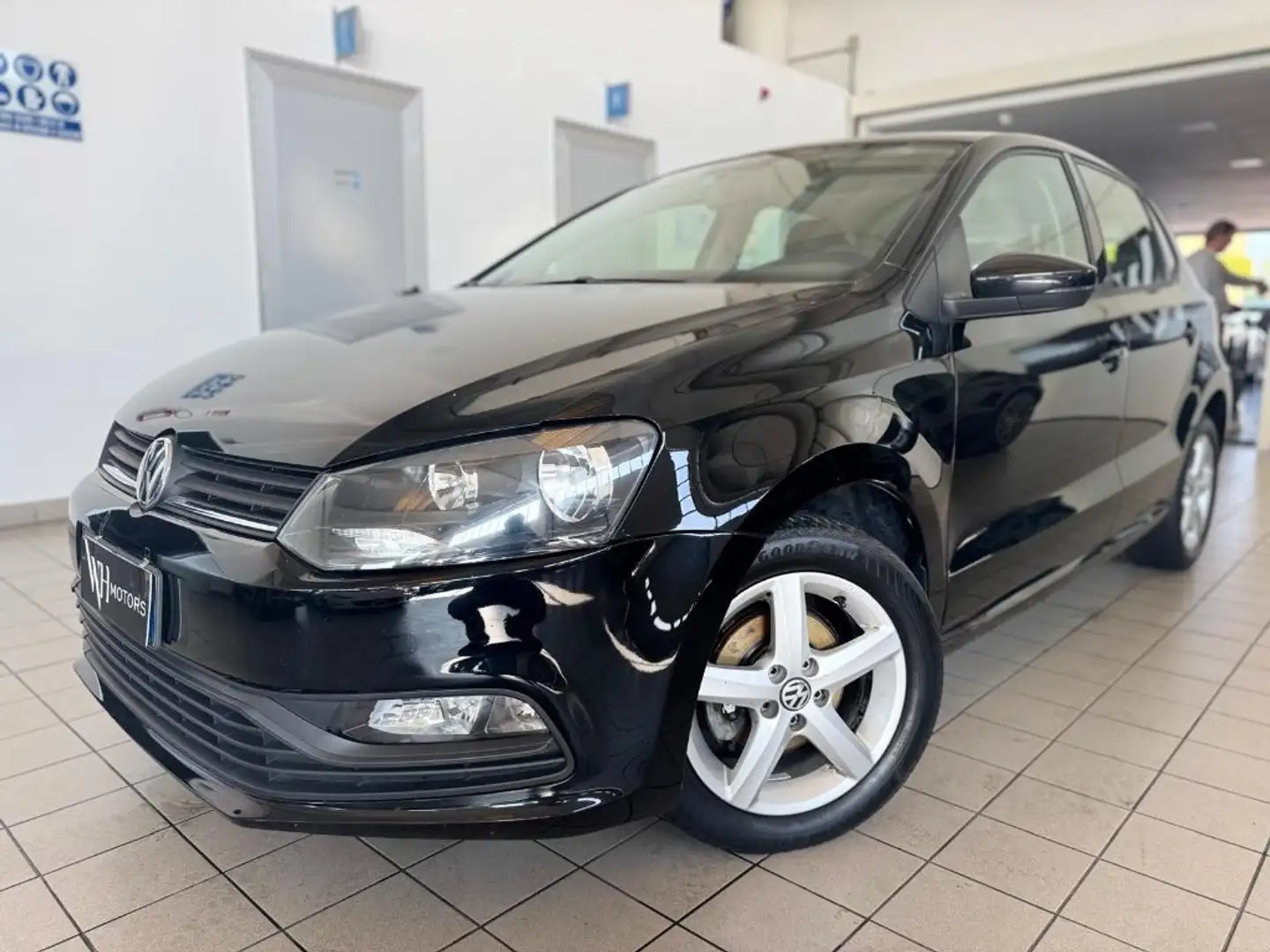 Volkswagen Polo 1.4 TDI 5p. Comfortline BMT Zwart - 1
