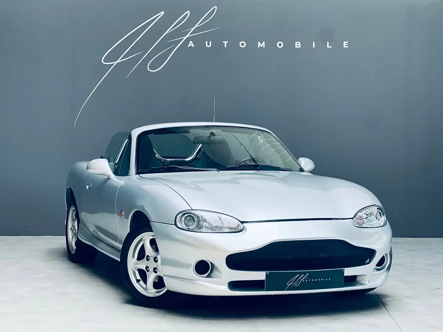 Mazda MX-5 MX-5 1.6i **CABRIOLET** Zilver - 1