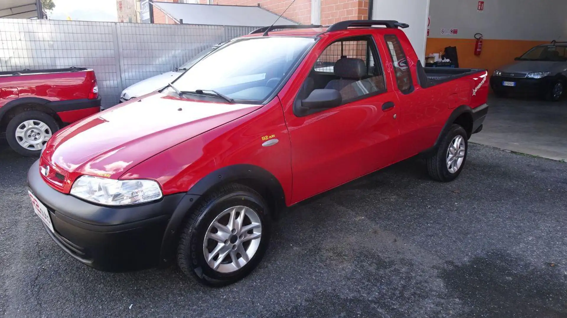Fiat Strada 1900 jtd FIORINO  !!!  PICK-UP  ADVENTURE Rojo - 2