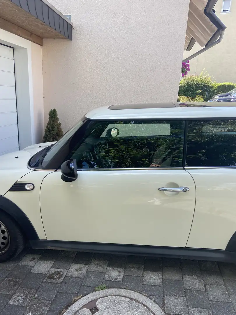MINI Cooper R56 - 1