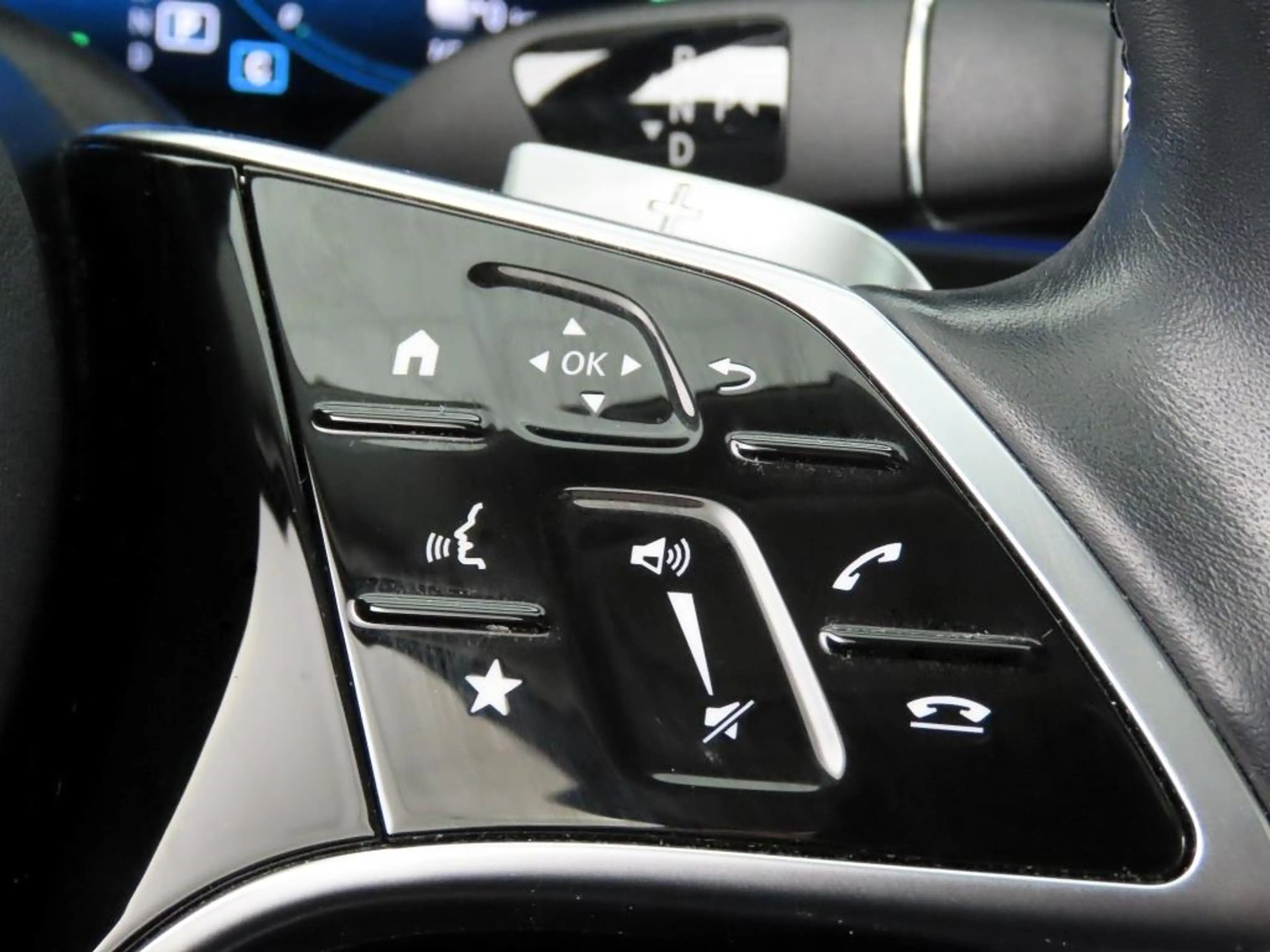 Mercedes-Benz E 300 e T-Modell PHEV Avantgarde LED+ParkPak — photo 26