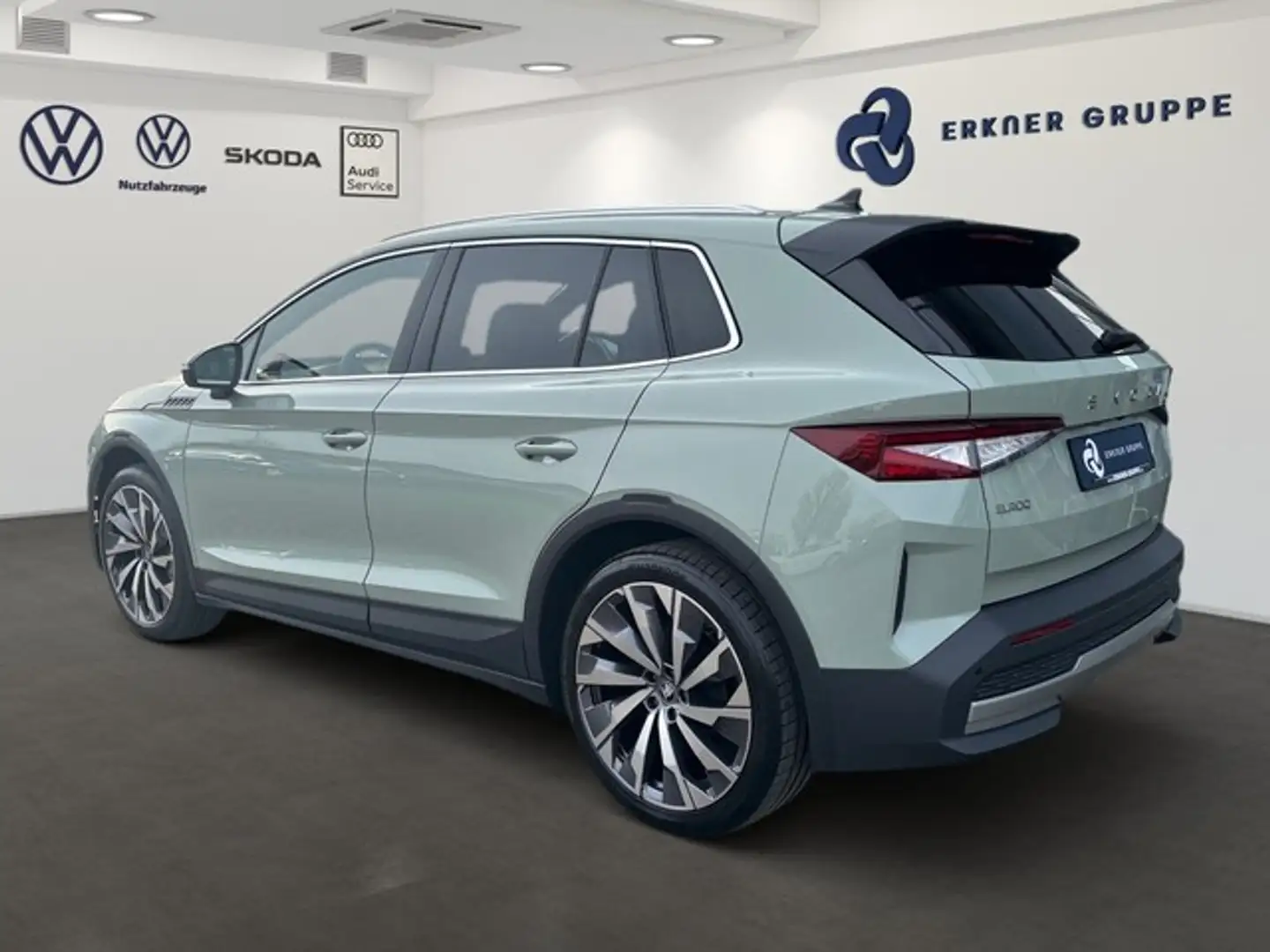 Skoda Elroq 85 Alpha +AHK+NAVI+BHZ FRONT+HEAP-UP+ Zelená - 2