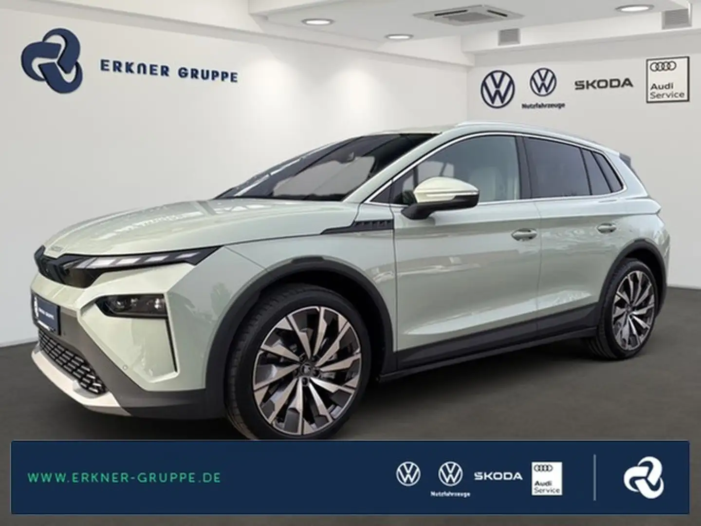 Skoda Elroq 85 Alpha +AHK+NAVI+BHZ FRONT+HEAP-UP+ Zelená - 1