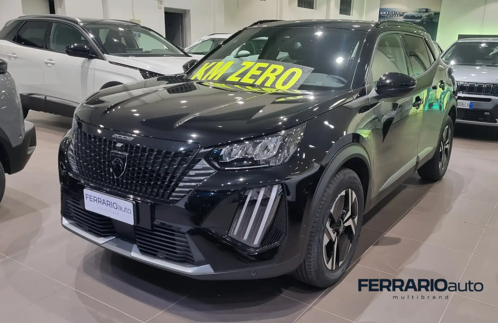 Peugeot 2008 2008 1.2 hybrid Allure 145cv e-dcs6 Noir - 1