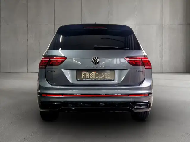 Volkswagen Tiguan Allspace view 5