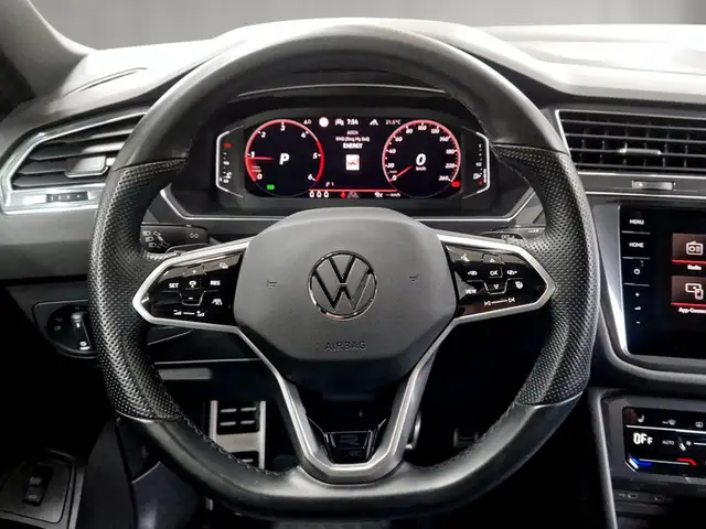 Volkswagen Tiguan Allspace view 11