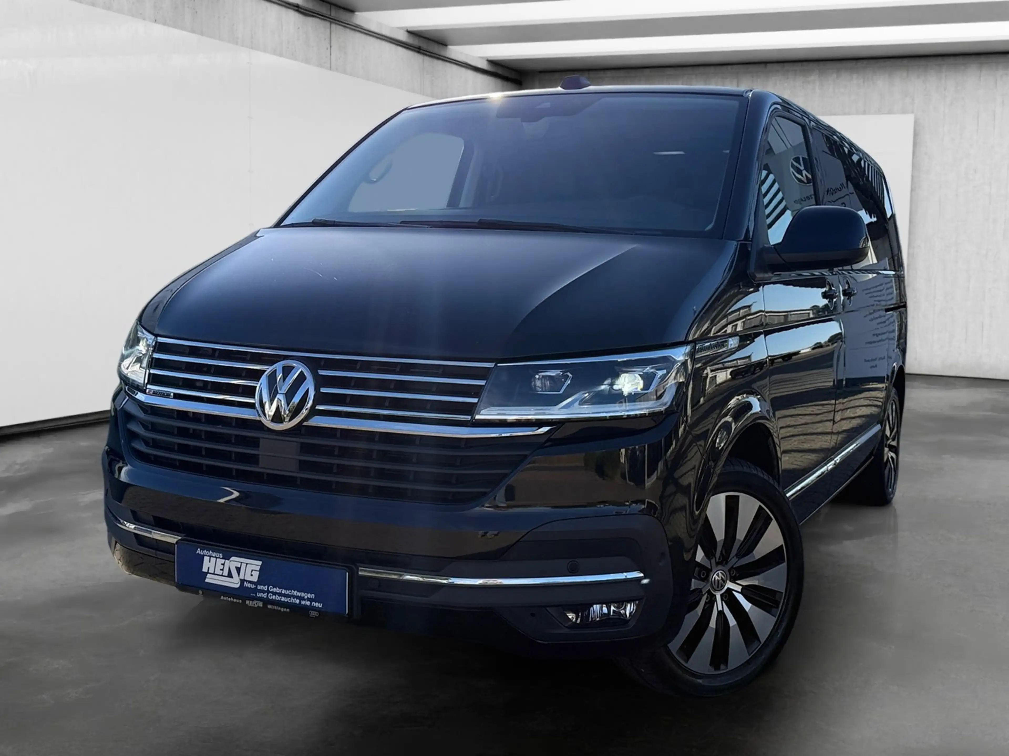 Volkswagen T6.1 Multivan 2.0 TDI DSG 4M Generation Six AHK/LEDER/STDHZG